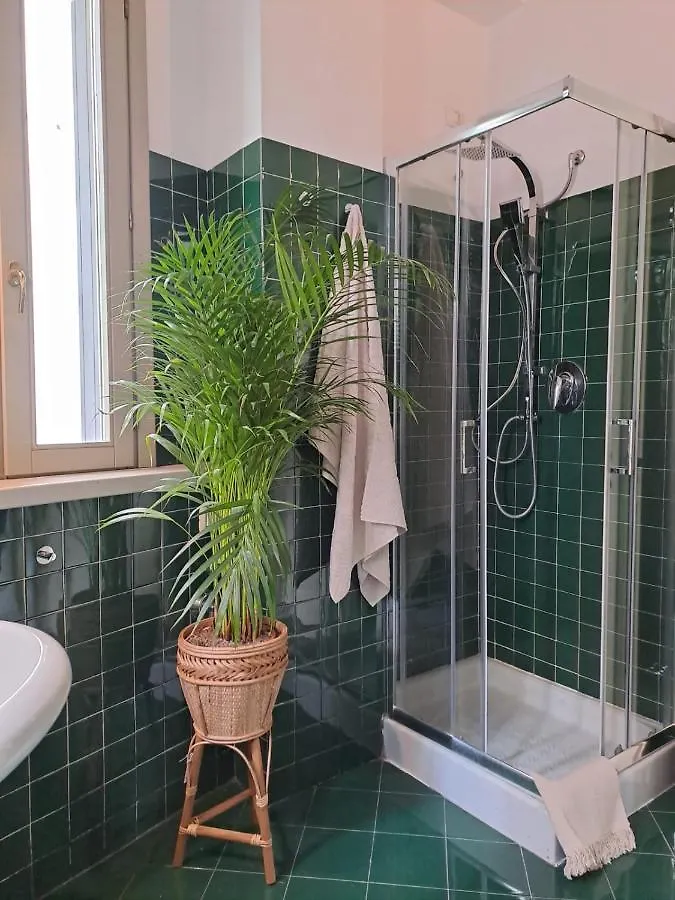 Myrrha Luxury Houses - Piazza Pontida 27 Bed & Breakfast Bergamo