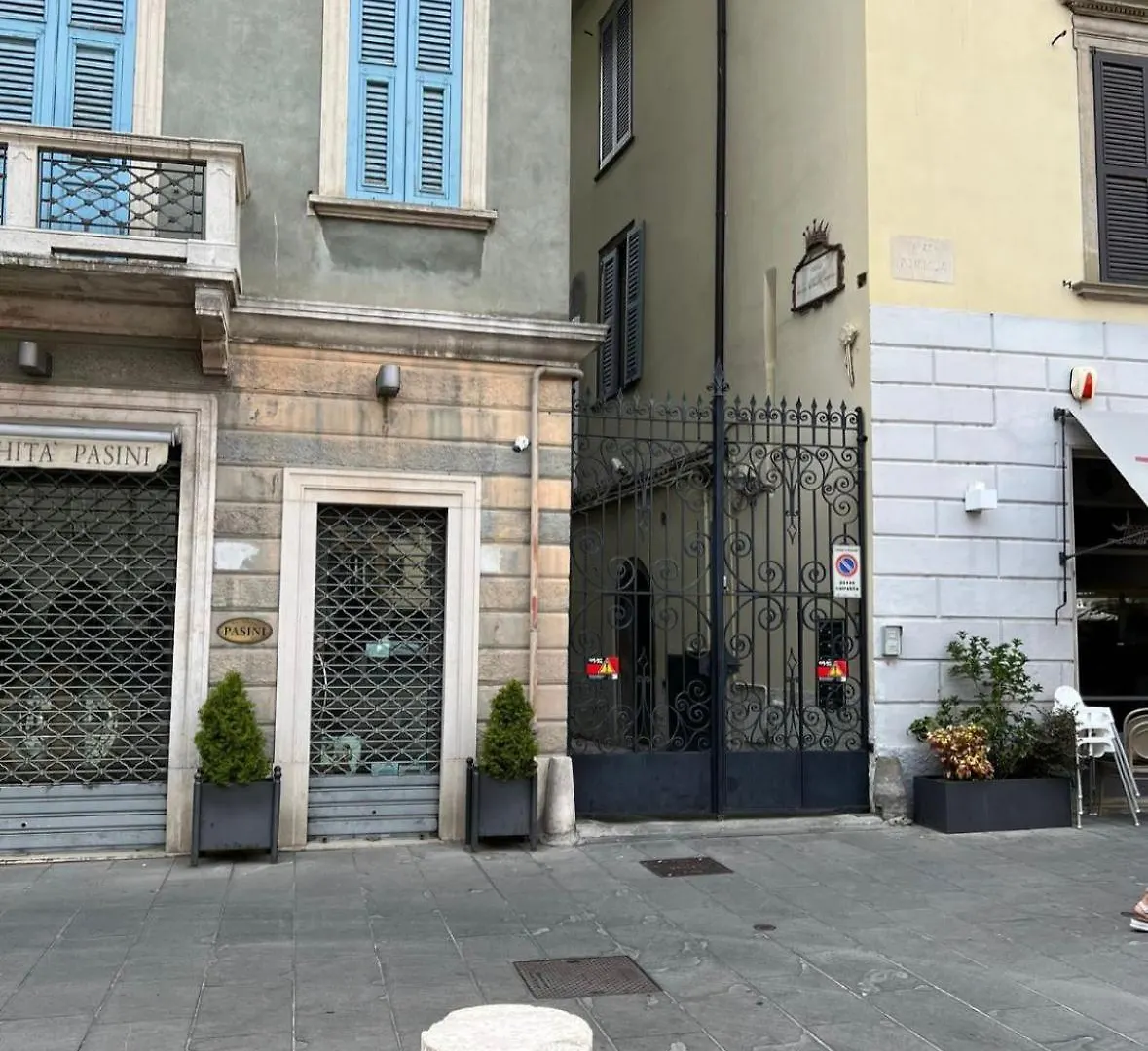 Myrrha Luxury Houses - Piazza Pontida 27 Bed & Breakfast Bergamo